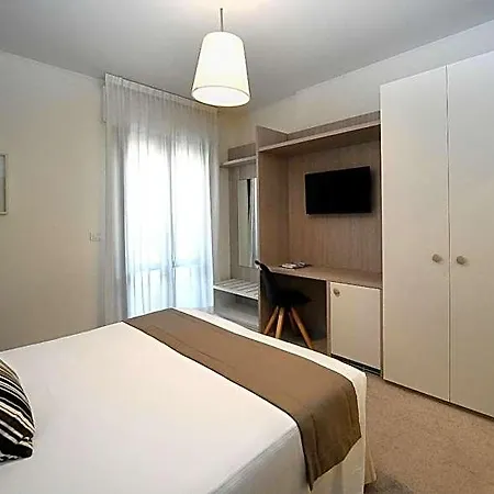 Отель Atlantico 4*