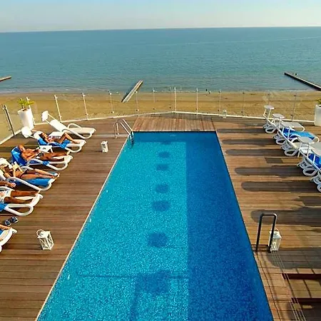 Atlantico Hotel 4*