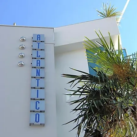 Atlantico Отель 4*