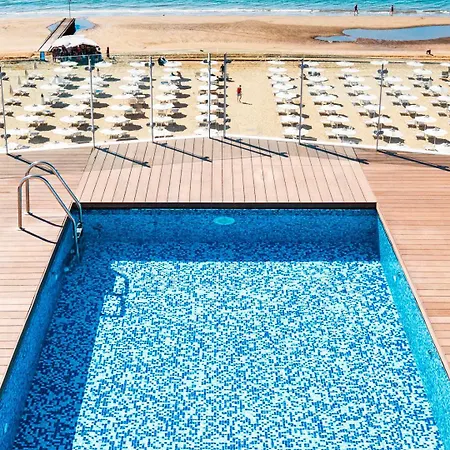 Atlantico فندق