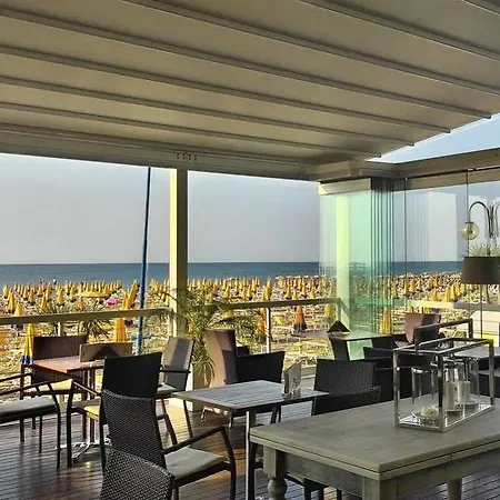 فندق Atlantico 4*