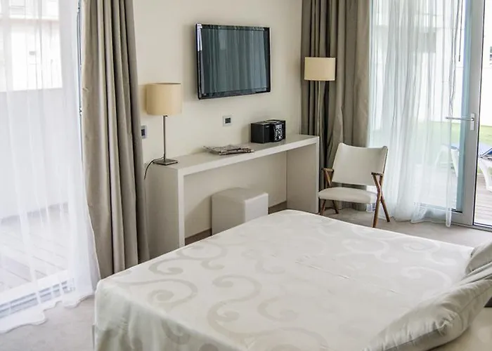Atlantico Hotel 4*